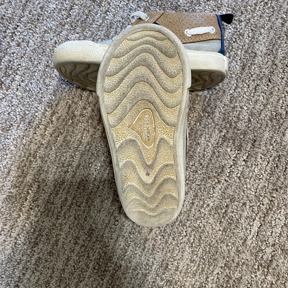 OshKosh Kids Canvas High Tops Size 8‎ - Picture 4 of 6